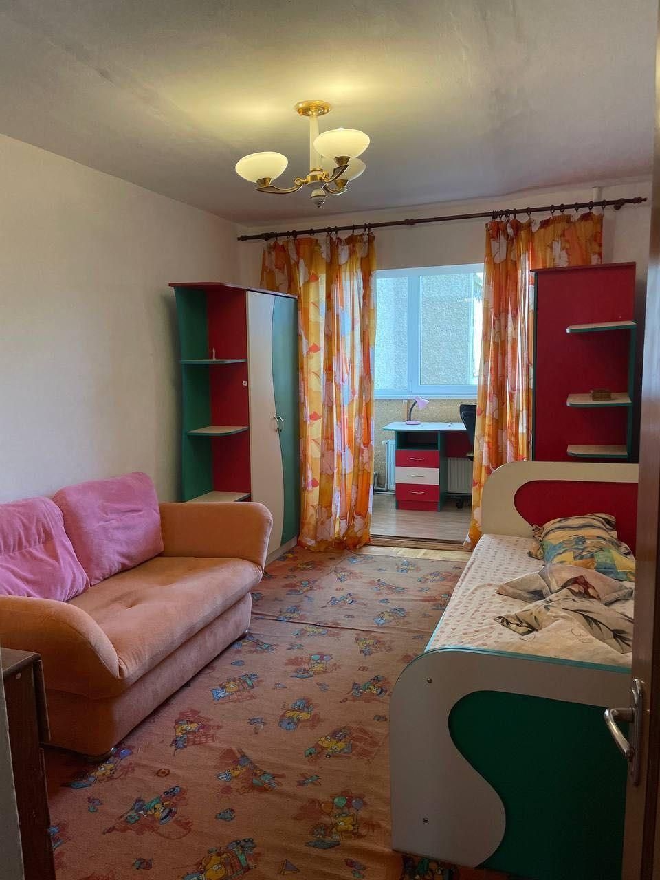 Продам 3 кімнатну квартиру в ЦЕНТРІ