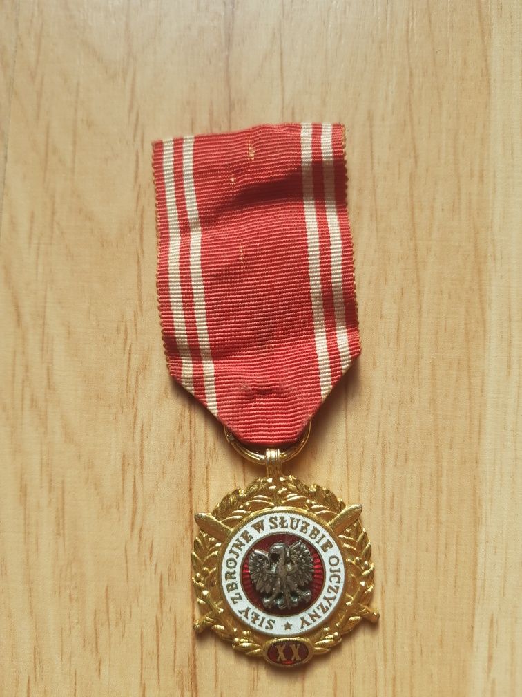 Siły zbrojne w służbie ojczyzny medal złoty XX lat