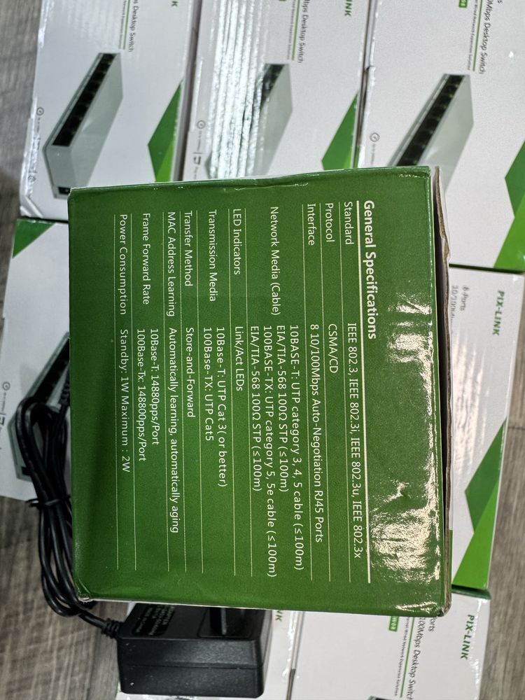 Комутатор світч PIX-LINK LV-SW08 8 портів Ethernet 10/100 Мбіт/сек,