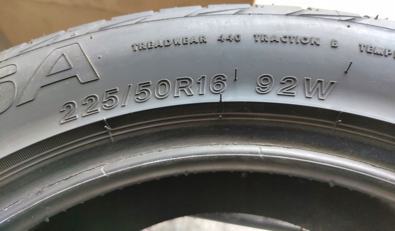 2x 225/50r16 Lassa Phenoma 92w Jak Nowe