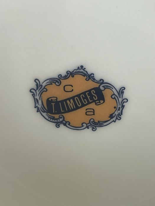 Conjunto decorativo da marca Limoges