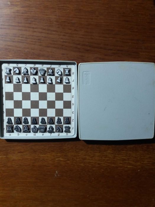 Шахмати магнітні ,карманні
