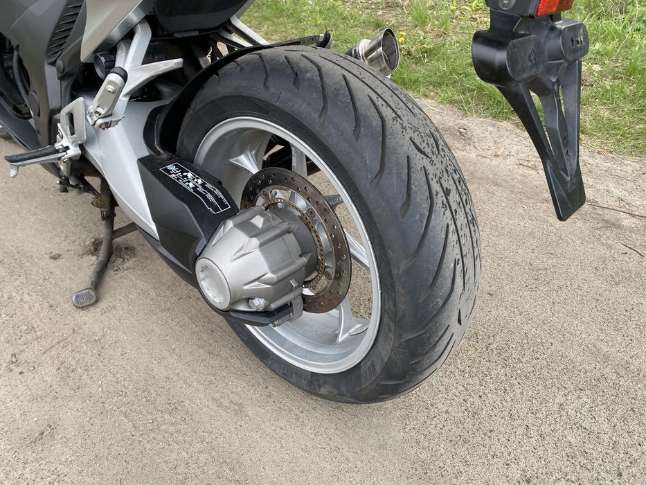 Honda VFR 1200 F 2010r