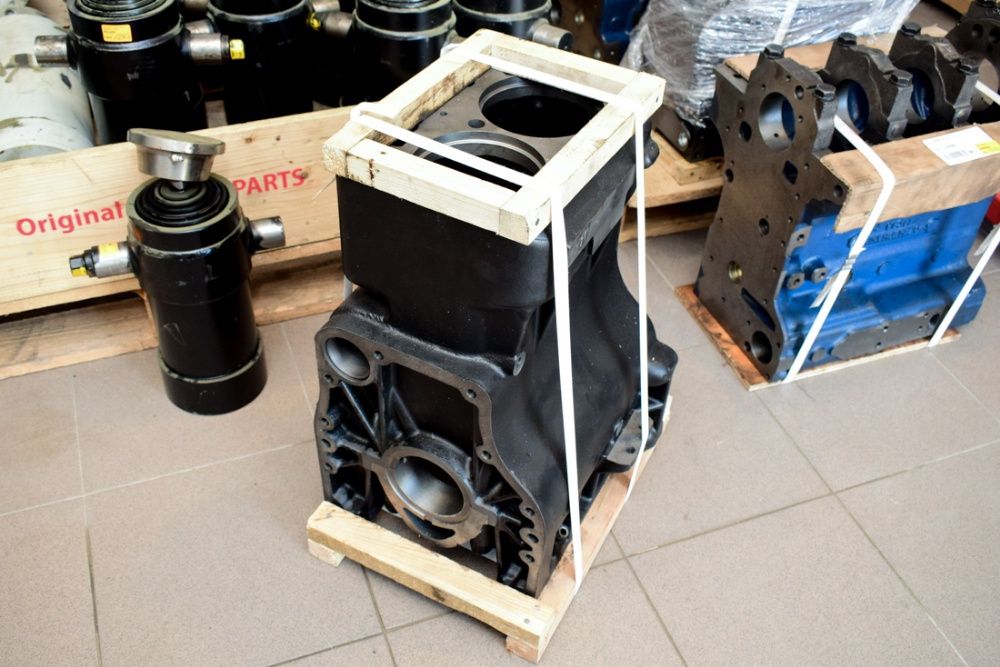 Blok silnika Ursus C-330 , kadłub. NOWY.  GWARANCJA