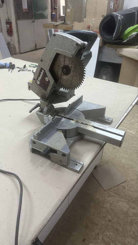 Станок Metabo KGS E 1670S
