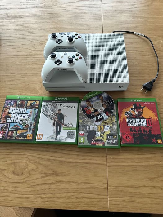 Xbox One S (2 pady , 5 gier)