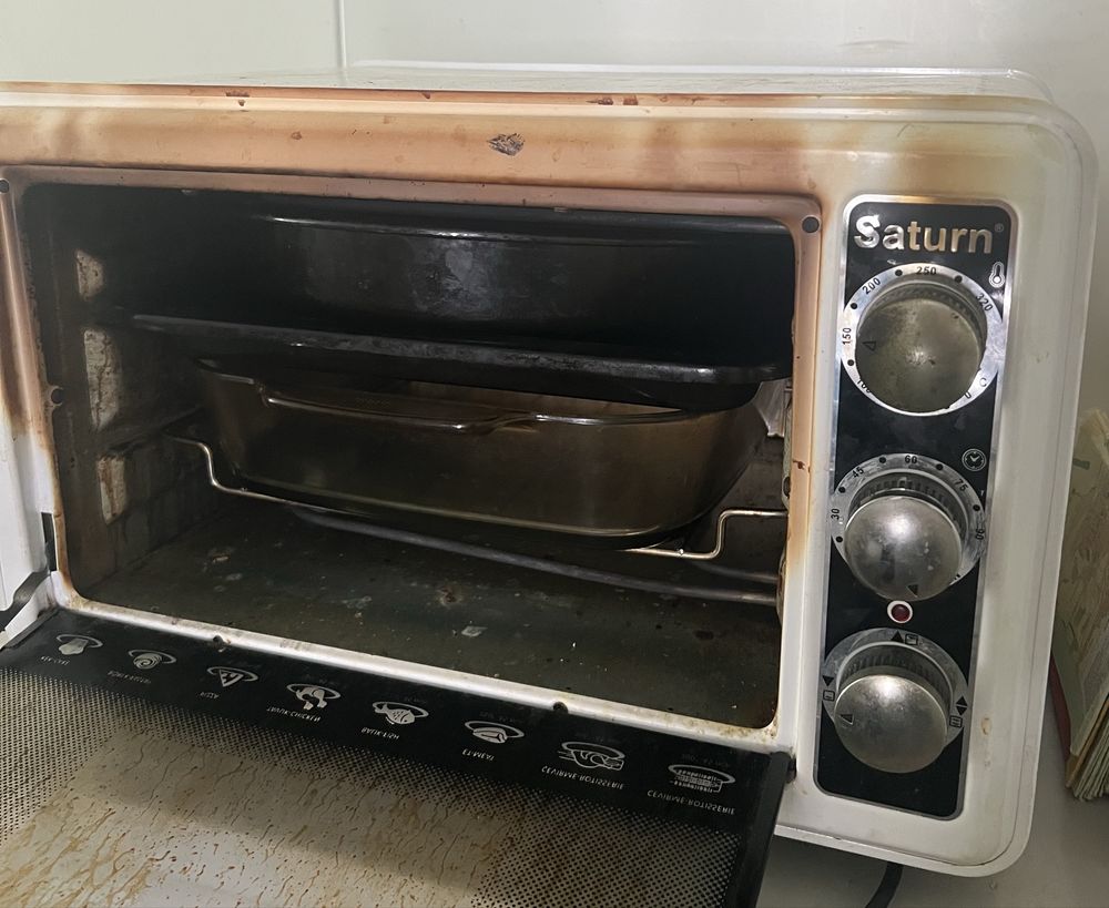 Духовка Saturn  ST-EC1075