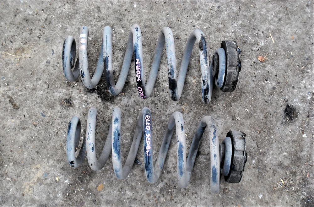 Sprężyny tył Seat Exeo