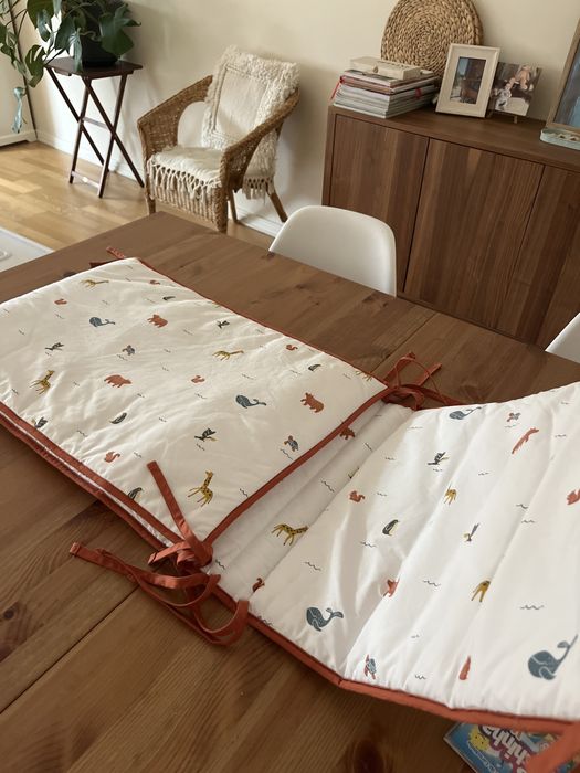 Contorno berço redoute