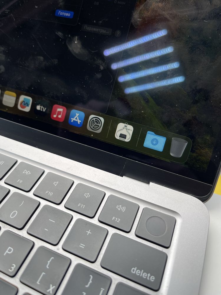 Продам MacBook Air M2, 2022 г. Чип Apple M2 Память 8 ГБ