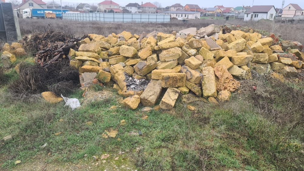 Строительный мусор, бой камня