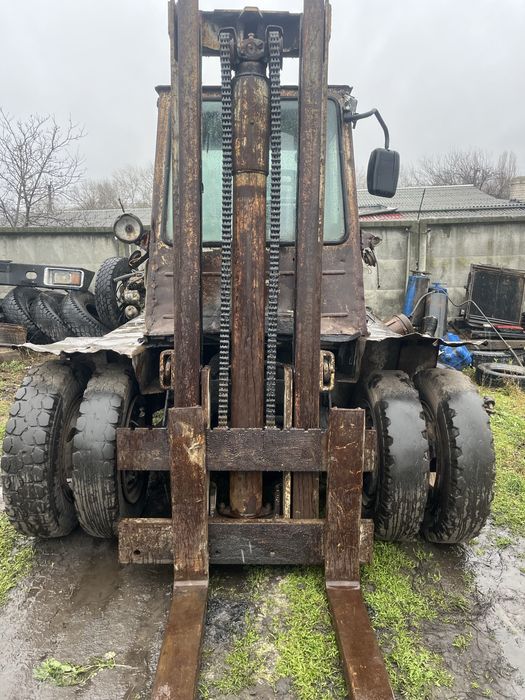 Продам Львівський Погрузчик