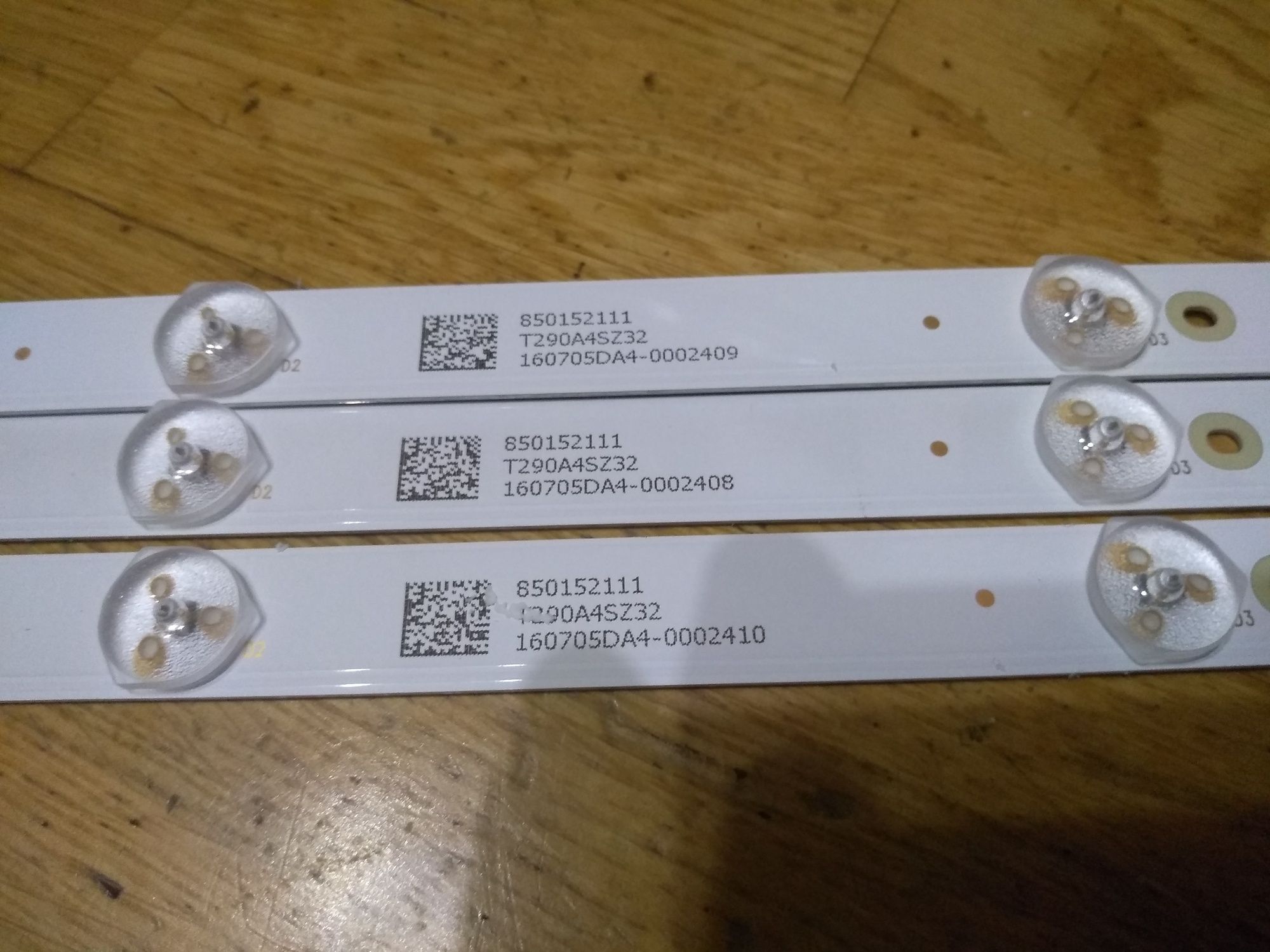 Планки підсвітки до Bravis 32d3000, 32d2000,32E2000
