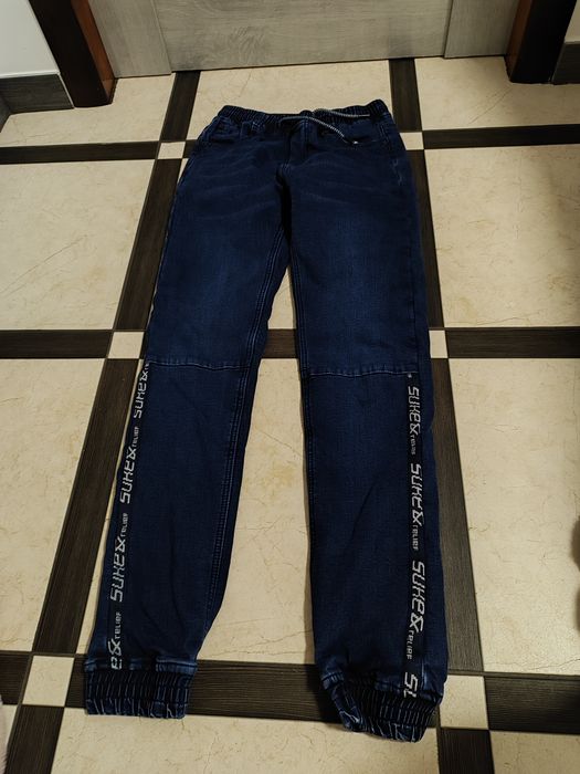 Зимові джинси на підлітка