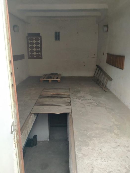 Продам гараж в АГК -12 по вул. Буйка