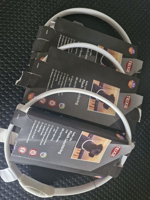Trixie obroża LED  biała 65cm