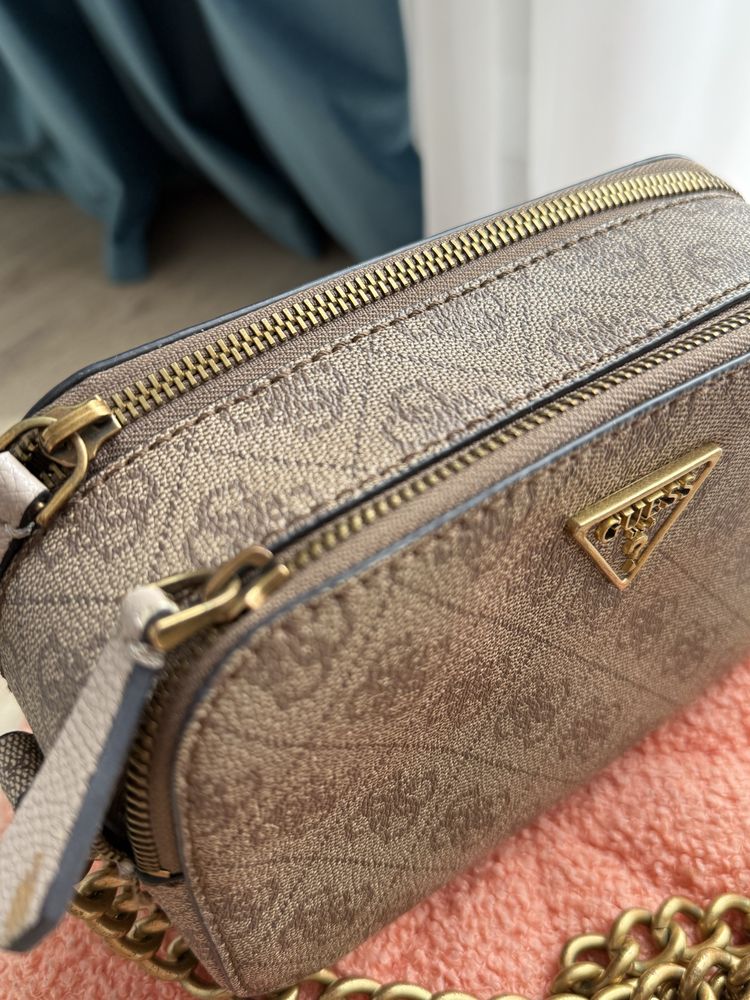 Сумка Guess, оригінал! Стан 10 з 10
