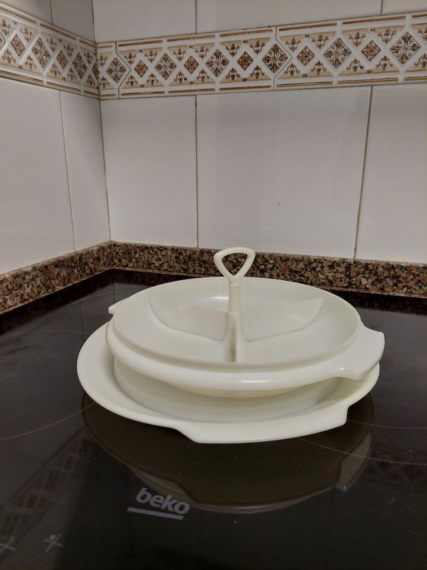 Recipiente com divisórias Tupperware