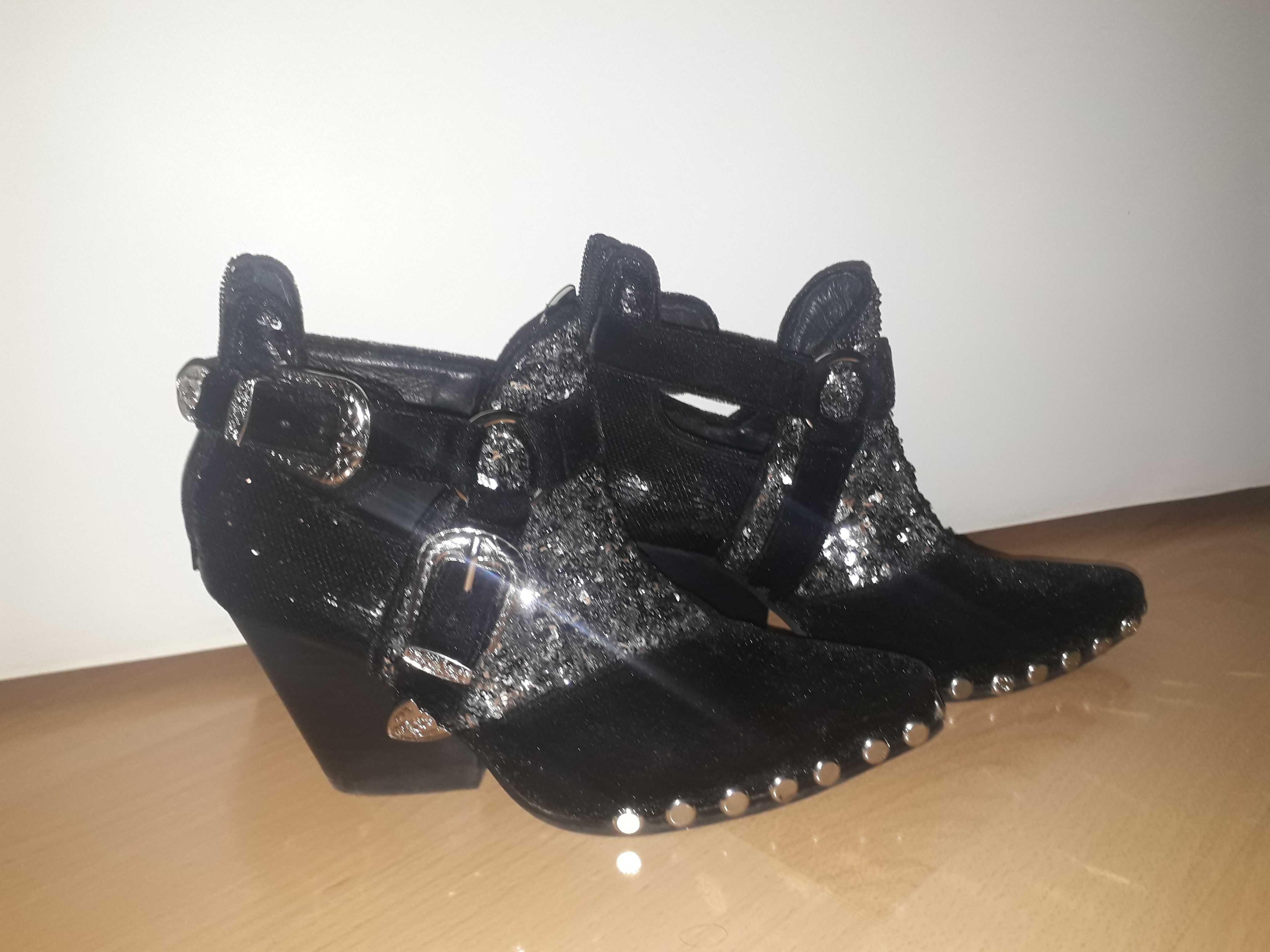 Botki Jeffrey Campbell pięknie zdobione r. 38