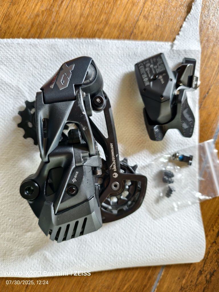 Sram eagle GX axs 12s manetka bateria ładowarka