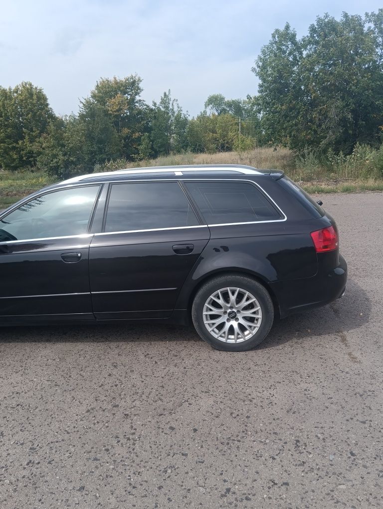 Продам Ауді А4B7
