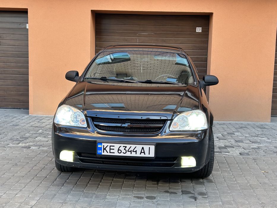 Продам Шевроле Лачетті