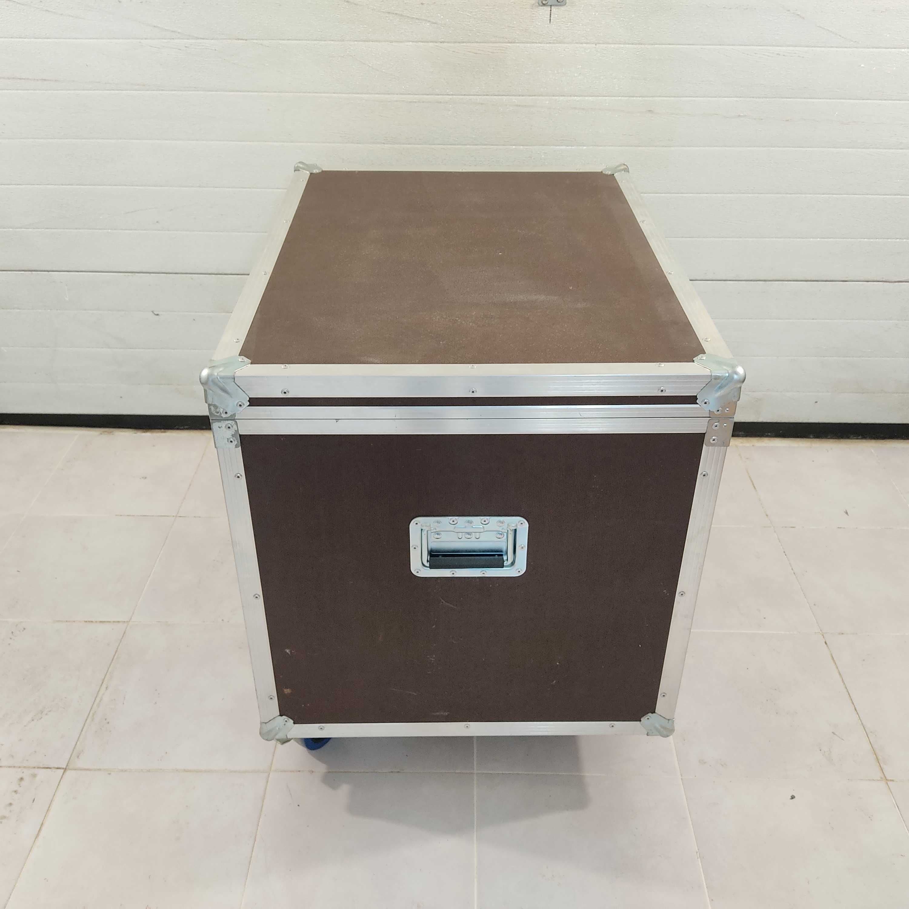 Caixa para transporte de material (audio ou video)