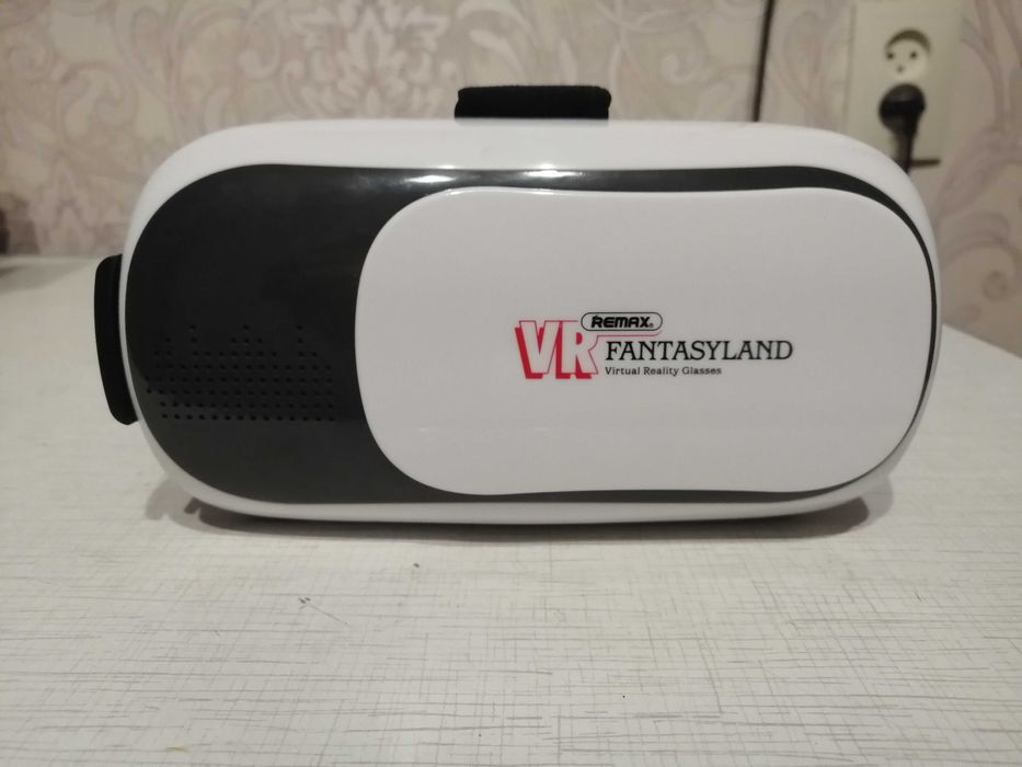 Окуляри віртуальної реальності Remax Fantasyland