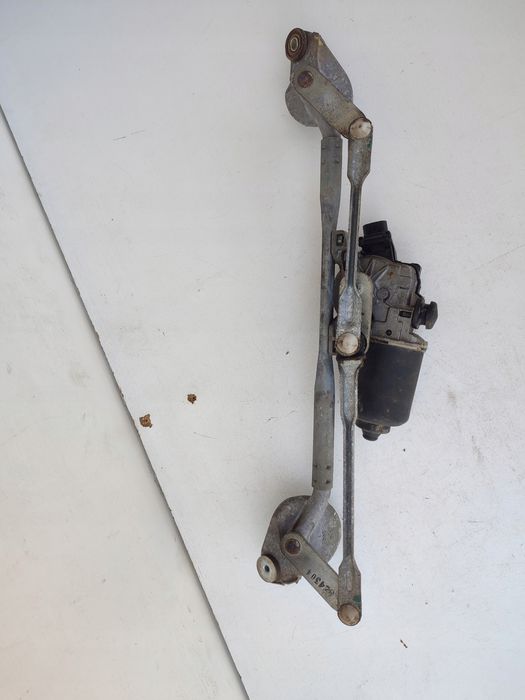 mechanizm wycieraczek przód toyota corolla verso ii europa 85110-0f02