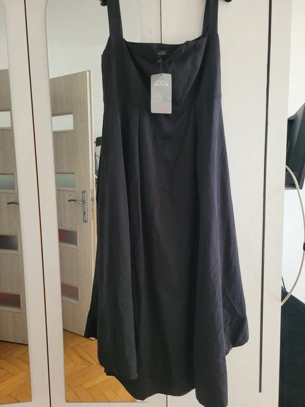 Nowa z metką czarna sukienka XL
