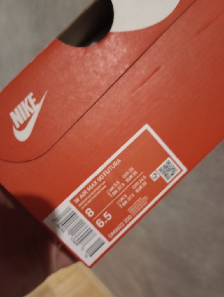 Nike Air Max 90 Futura