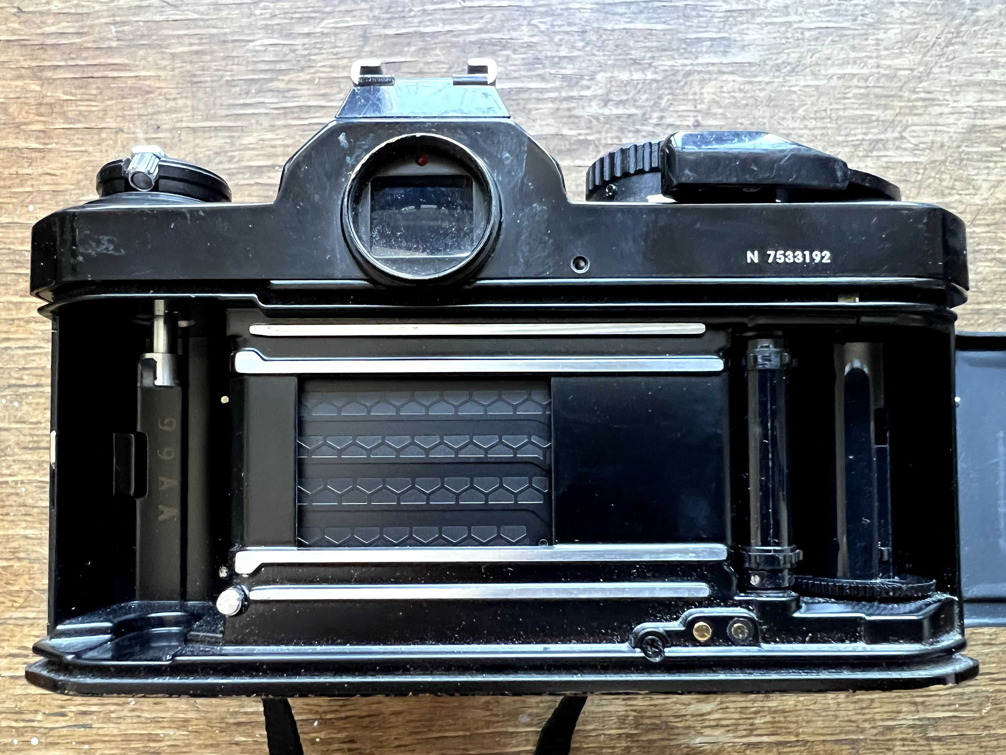 Nikon FM2 , Distagon 35mm/2,8f