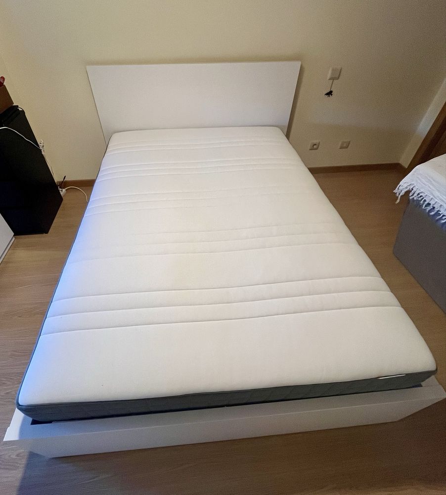 Cama Ikea MALM 140x200 Branca