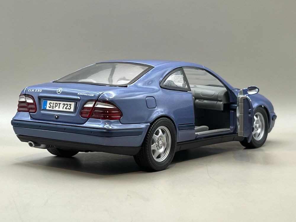 Model 1:18 Mercedes-Benz CLK 230 Kompressor