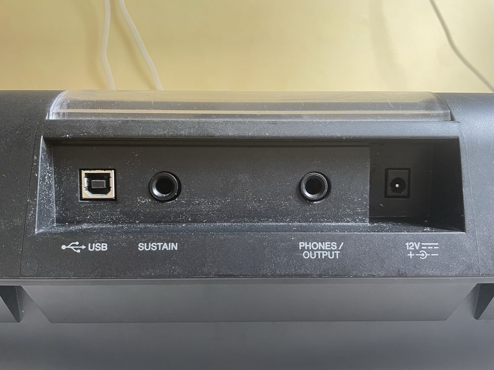 Yamaha psr-e423
