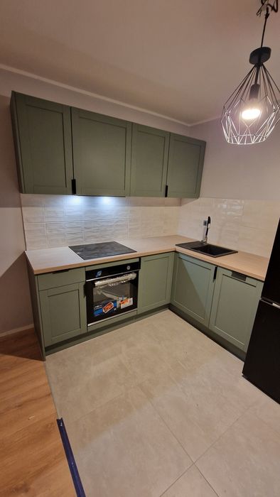 Montaż mebli z paczki IKEA, Castorama Składanie Skręcanie Kuchnie