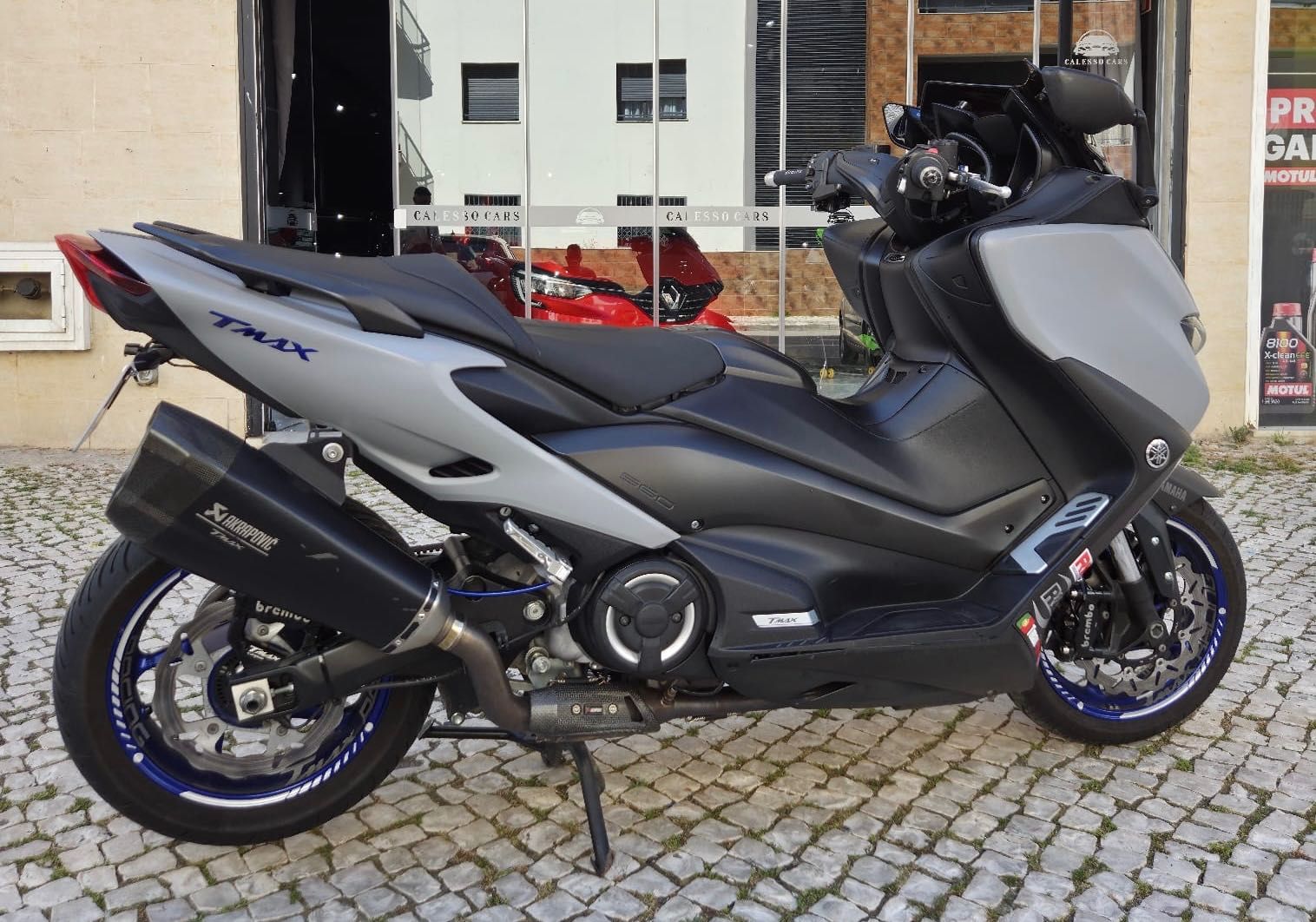 Tmax 560 dx 2020