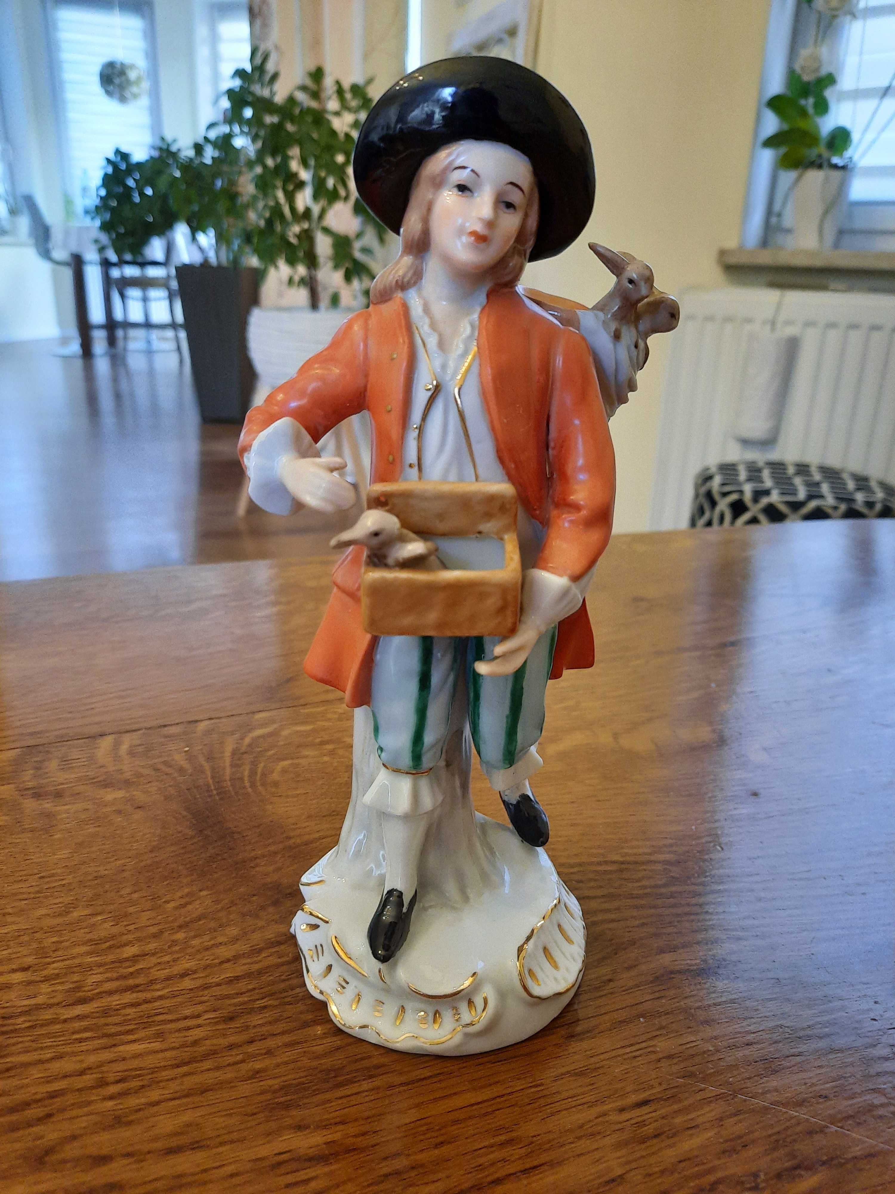 Porcelanowa figurka cdc Handmade rokoko 1720-80