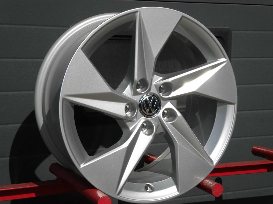 Felgi aluminiowe fabr 17 5x112 Audi A3 8Y Vw Golf V VI VII VIII !NOWE!