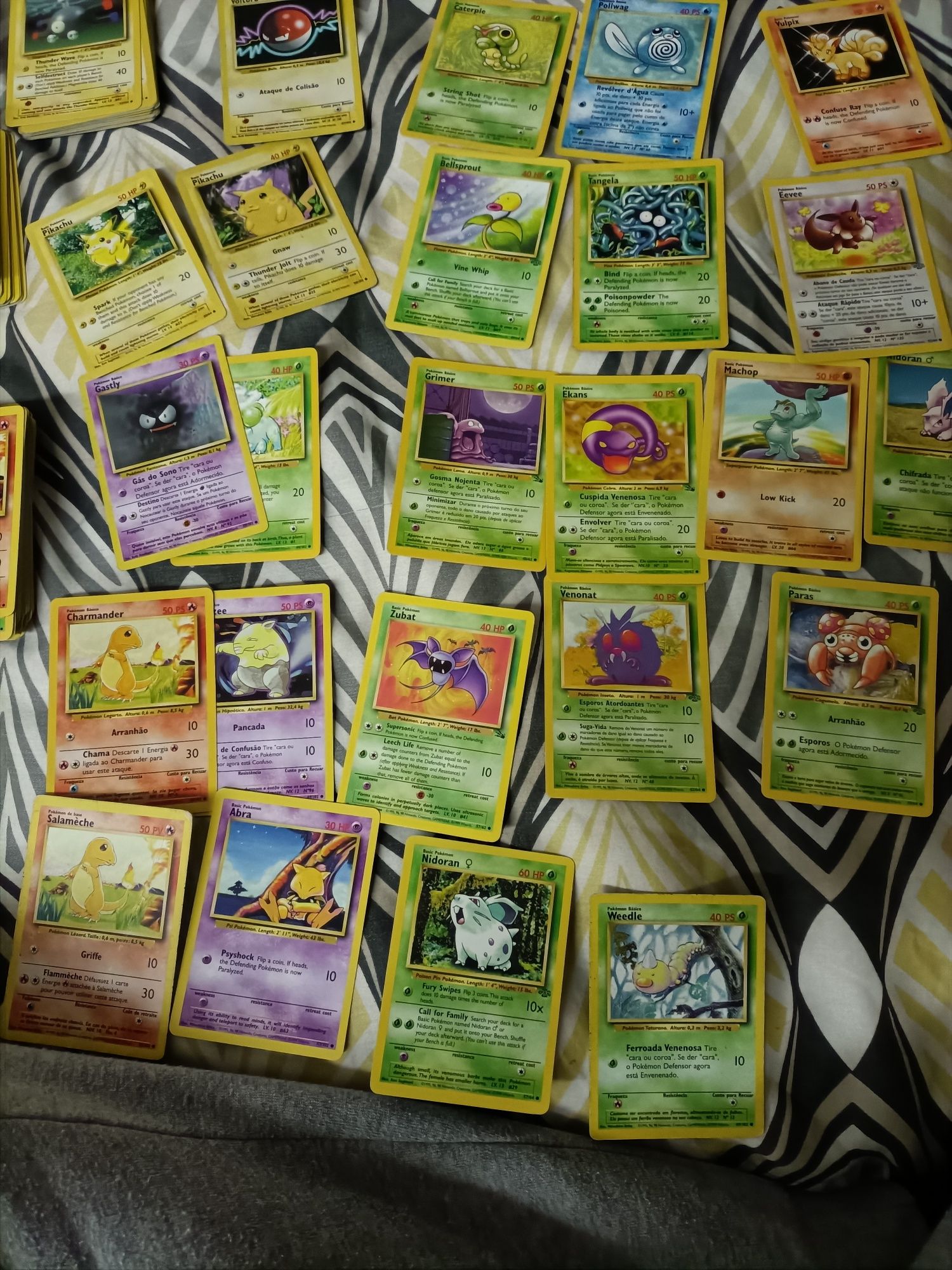 Pokémon cartas de 1999