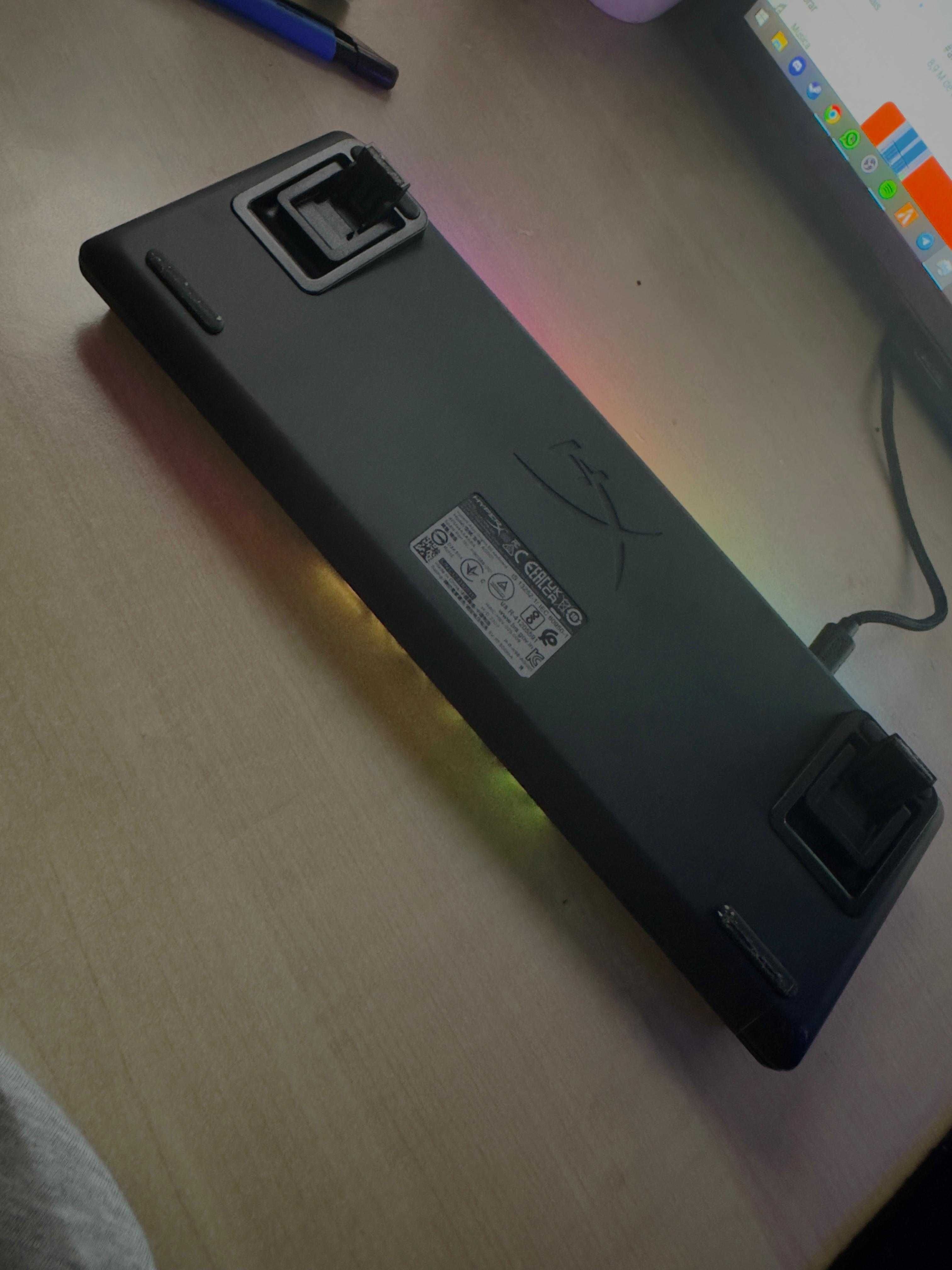 HyperX Alloy Origins 60 RGB Gaming US Red Switches (LER DESCRIÇAO)