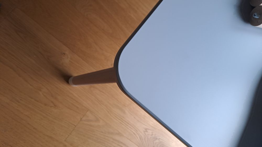 Stolik drewniany 60x80 + krzesełko