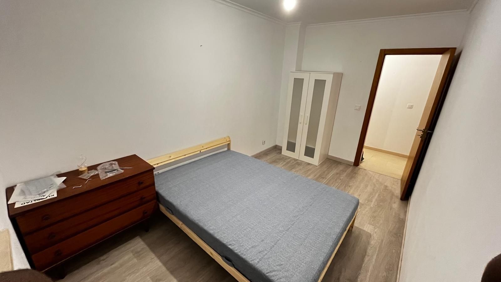 Quarto  casal  em Montijo