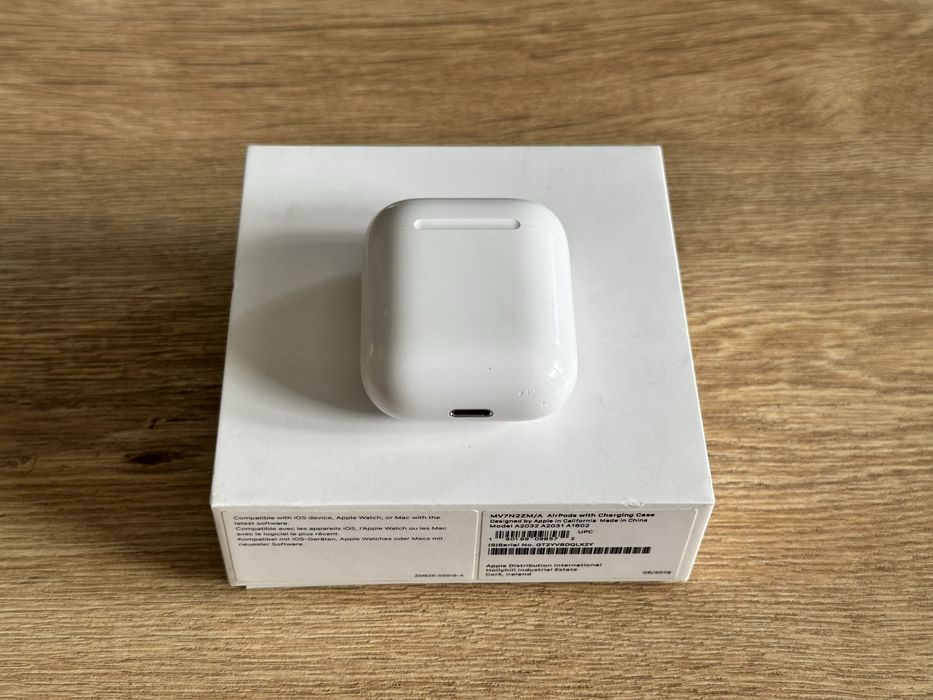 Airpods 2 z pudełkiem i ładowarką