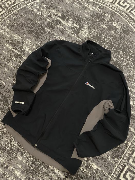 Софтшел куртка ветровка Berghaus M-L розмір