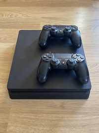 Playstation 4, ma 2 pady