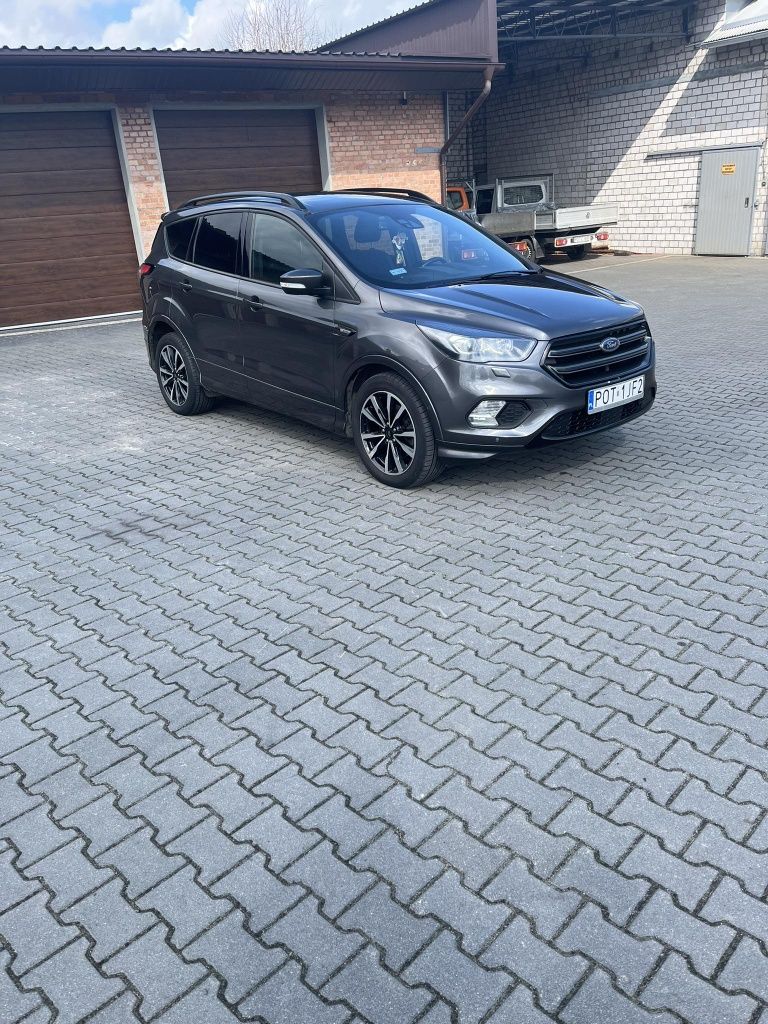 Ford Kuga 4x4 2017 rocznik