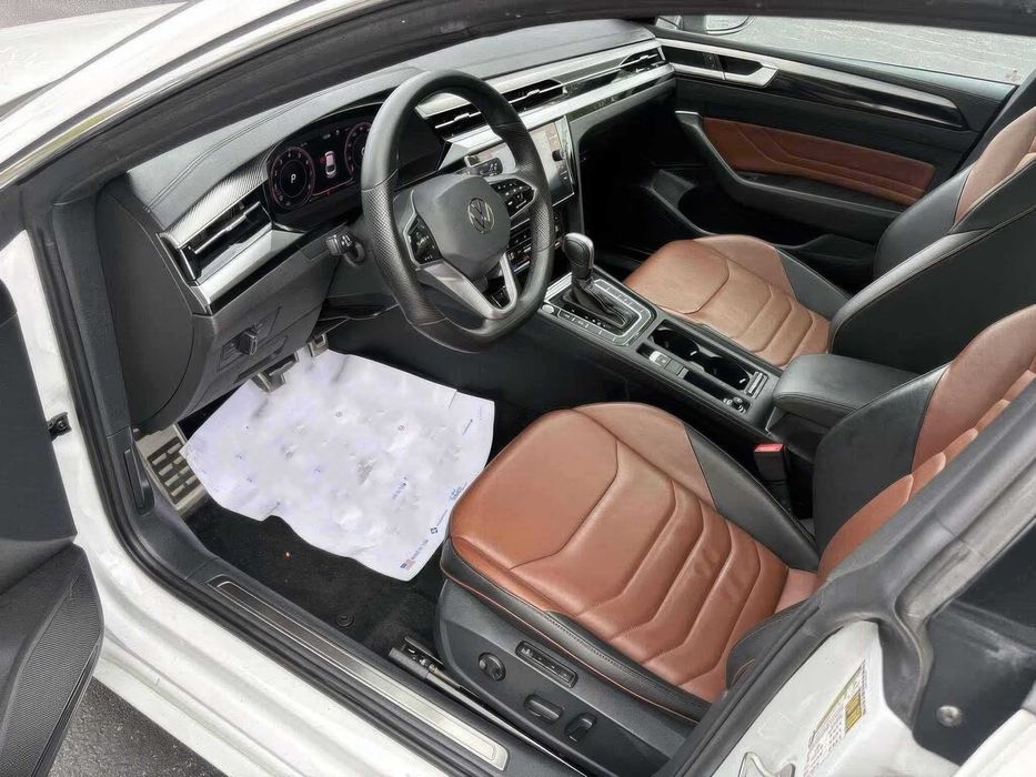 Volkswagen Arteon SEL R-Line 4Motion      2021