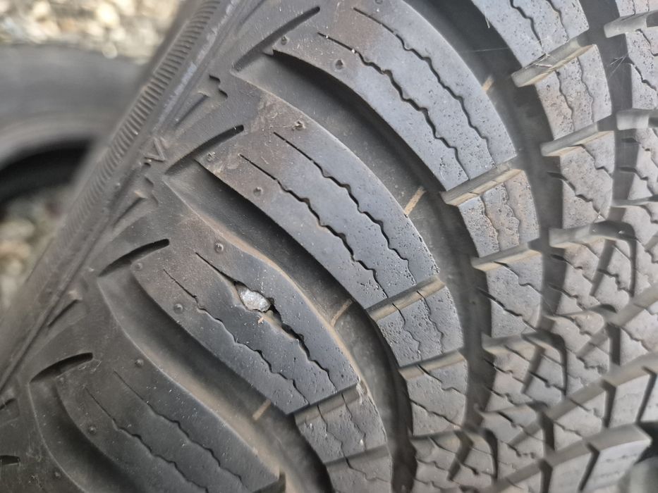 Opony zimowe 185/70 r14 m+s jak nowe komplet 4szt