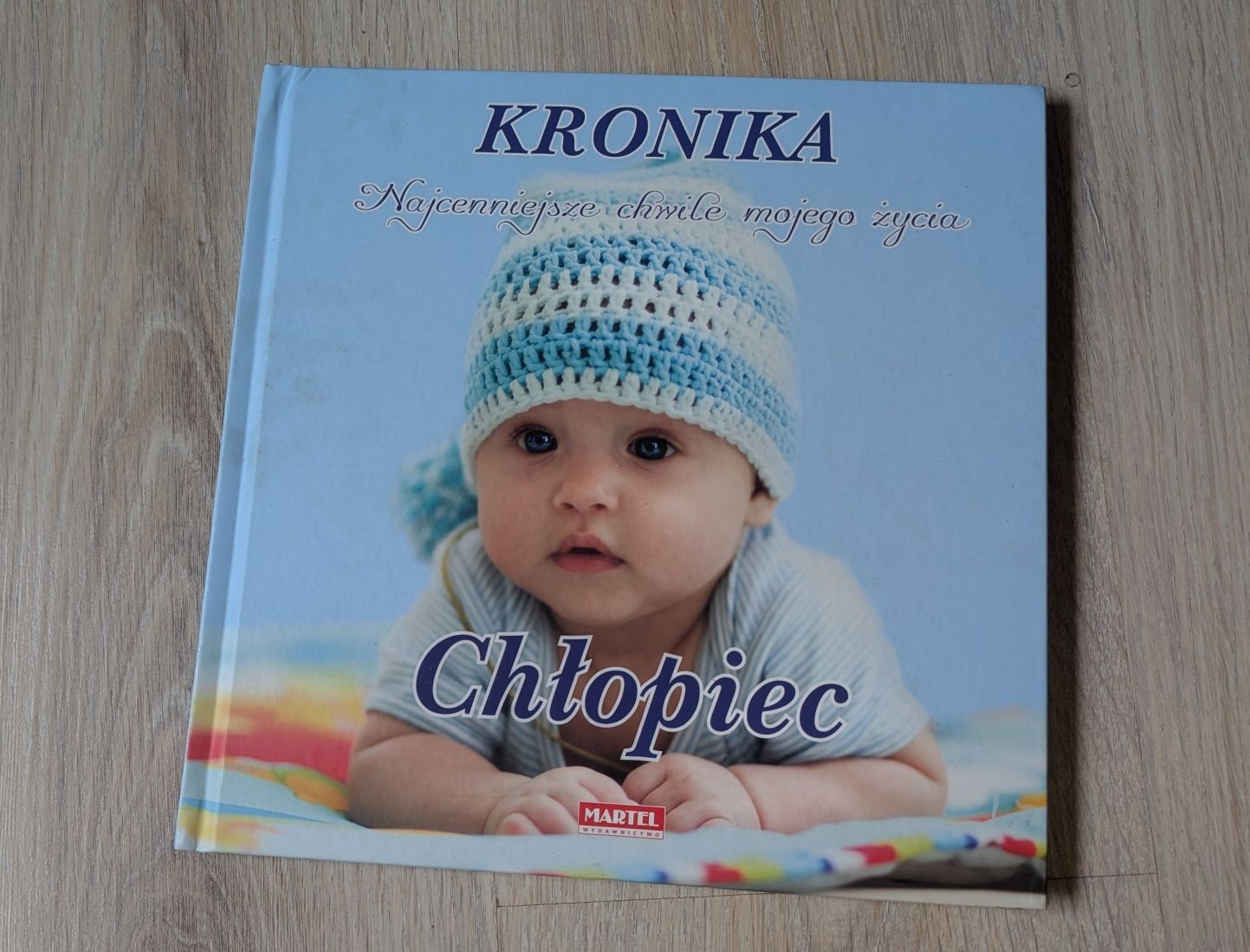 36 szt - książki Pucio, Kicia Kocia, Bardzo głodna Gąsienica Carle, Tu